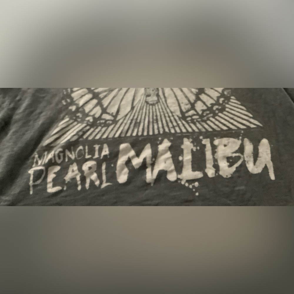 Magnolia Pearl Tee shirt